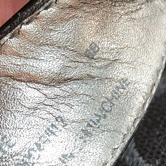 Coach black sandals. - Picture 8 of 8